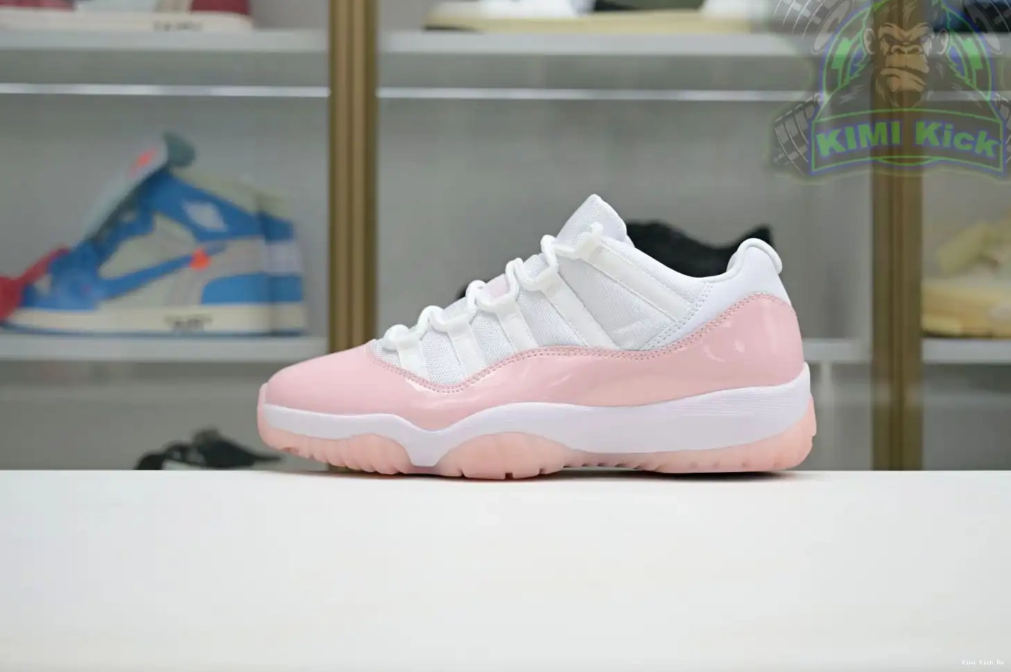 Jordan WMNS 11 Kimikick Jordan Air Low 0731